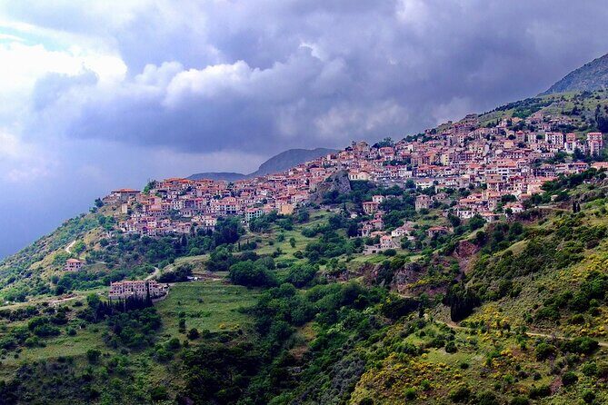 Thermopylae, Meteora and Delphi Private Full Day Tour - End at Bournazi Square: Dinner, Moussaka, and Baklava with Ice Cream