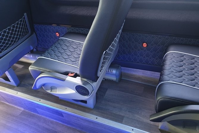 Thessaloniki Airport Transfer Taxi-Minivan-Minibus - Hotel pickup for the return to the airport
