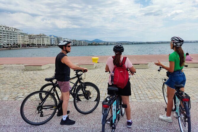 Thessaloniki Bike Tour, the best way to explore the city - Meeting at Makedonia Palace and what the first 30 minutes feel like