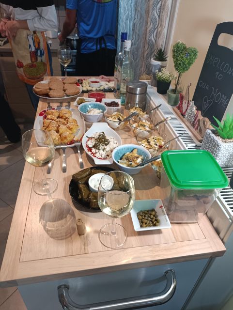 Thessaloniki: Cooking & Dining Experience with Greek Family - Who will enjoy this evening most