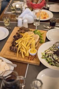 Thessaloniki: Food and Walking Tour with Tastings - Kapani Market: snack energy in the market district
