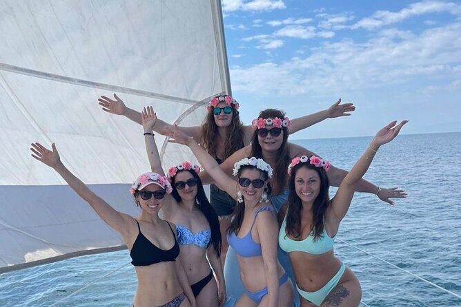 Thessaloniki: Half-Day Sailing Cruise to Shipwreck Bay - Why This Blue Foam Sail Feels Like a Greek Day Off