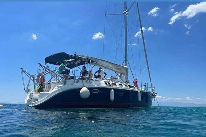 Thessaloniki: Half-Day Sailing Cruise to Shipwreck Bay - Nea Michaniona Port: Finding the Boat and Getting Ready to Swim