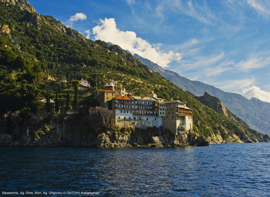 Thessaloniki: Panoramic Mount Athos and beach day cruise - Seeing Mount Athos from the water