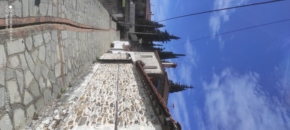 Thessaloniki: Private Traditional Villages Tour - A coffee break in Petrokerasa