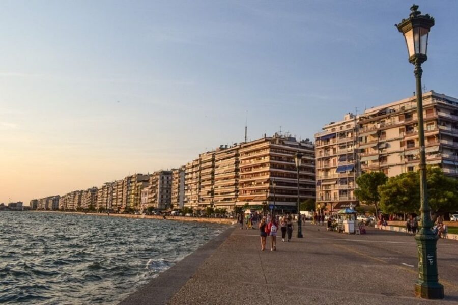 Thessaloniki: Walking Tour - Galerius and the Galerian Complex: big Roman scale in tight space