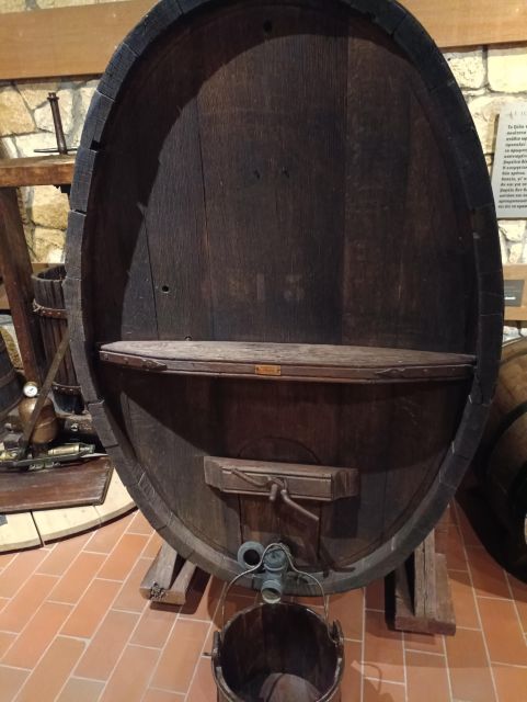 Thessaloniki: Winery Visit with Wine Tasting Experience - A strong guide can shape the whole visit