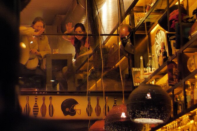 Thursday & Friday Night Pub Crawl for Professionals in Athens - Finding Rumble in the Jungle