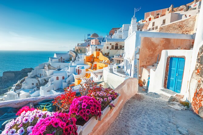 Top Spots Bus Tour in Santorini with Transportation - Red Beach: Swim Time With a Practical Warning