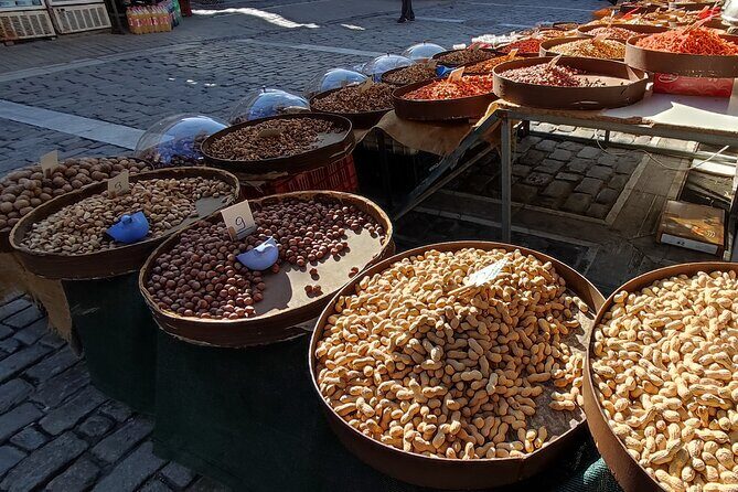 Traditional Greek Food Tour With A Local - Guide quality matters: Anna’s style vs. what to watch for