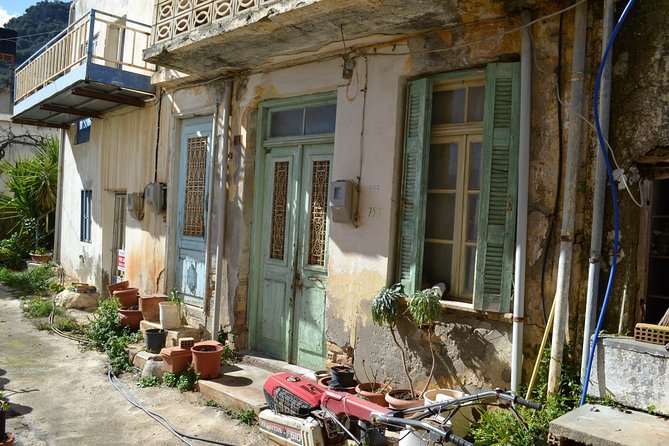Traditional Villages of Kritsa and Kroustas - Panagia Kera and the art inside a small church