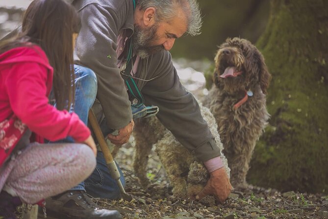 Truffle Hunting, Culinary & Wine Celebration from Heraklion - Meeting Nicos at the 1882 Cretan Mansion