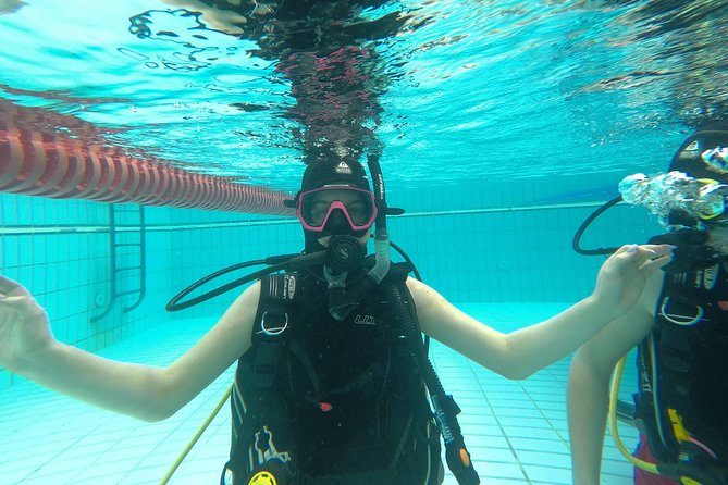 Try scuba dive - A small group can make a big difference
