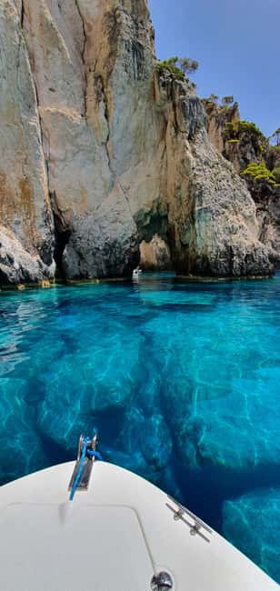 Tsilivi: Full Day Boat rental to Shipwreck & Blue Caves - Is $311 good value for your group?