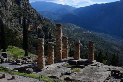 Two day trip from Athens to Delphi and Meteora - Meteora and the monasteries above the rocks