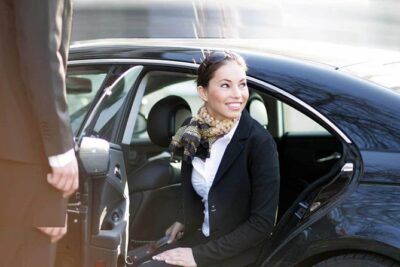 VIP Limo Transfers From & To Santorini Airport - The Mercedes promise, and the vehicle question