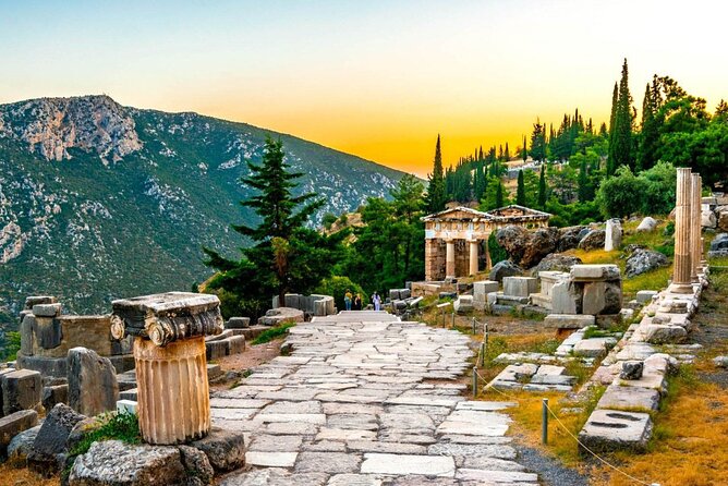 Visit Delphi the famous oracle! Explore the mysteries of the ancient world! - Apollo’s Temple and the sacred hillside