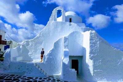Walking Tour in Mykonos Town & Secluded Beach Picnic - Starting at Manto Mavrogenous Square
