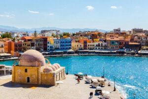West Crete Tour from Heraklion: Rethymno-Chania-Kurnas - Chania Lighthouse and Old Town in 2 Hours: Venetian, Ottoman, and In-Between