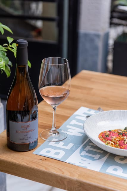 Wine and food pairing in Psyche Wine bar, near Syntagma - Finding Psyche near Syntagma and Ermou Street