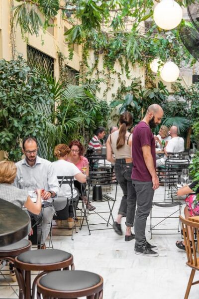 Wine and food pairing in Psyche Wine bar, near Syntagma - Five glasses, five ways to meet Greek wine