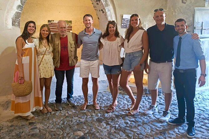 Wine Tasting & Highligh Experience in Santorini - Why Santorini wine is worth your afternoon
