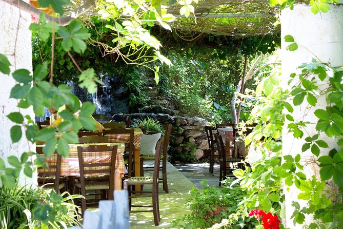 Winery Tour and Kourna's Lake from Rethymno - Why Lake Kournas makes a good morning stop