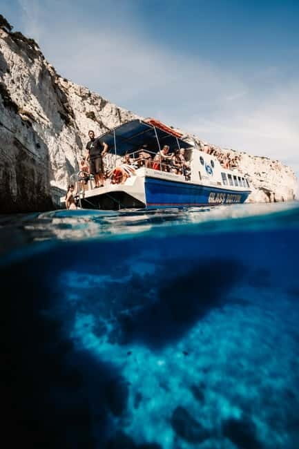 Zakynthos Boat Tour: Shipwreck & Blue Caves Original - Fast 2h45 Route: what makes this express Zakynthos boat tour work