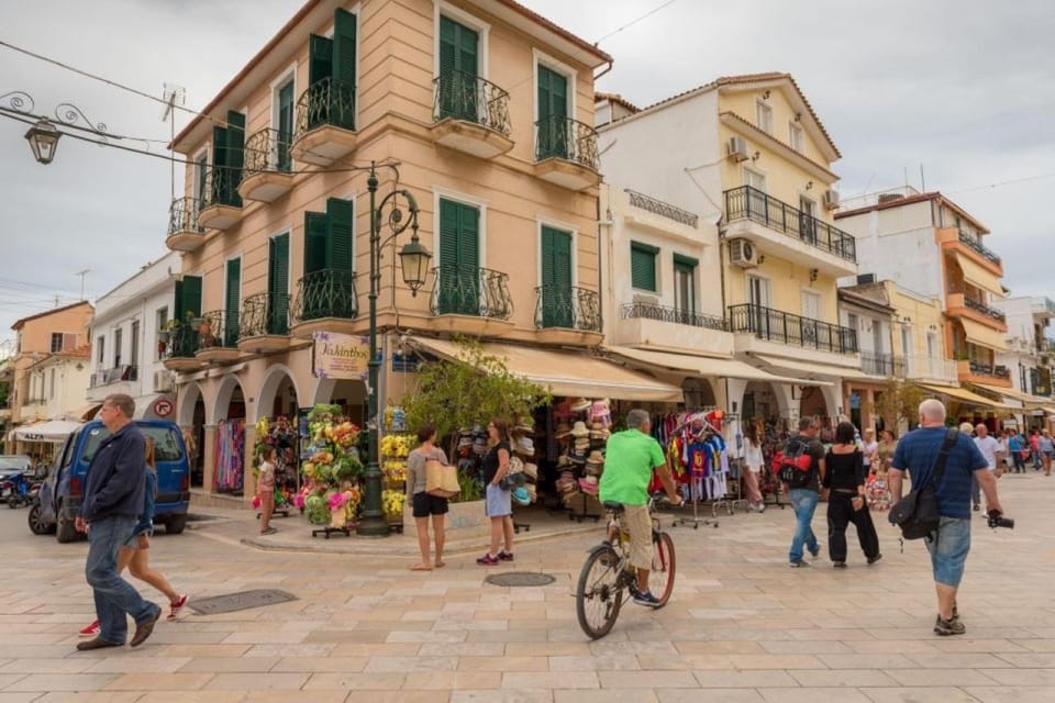 Zakynthos City Tour by Night with Transfer and Dinner - Why the evening works: views, dinner, and city streets