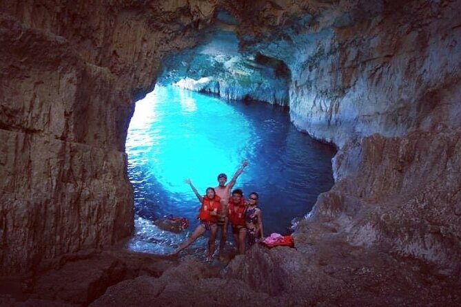 Zakynthos Early Morning Small Group Tour Shipwreck & Blue Caves - The Real Reason to Choose an Early Start at Navagio