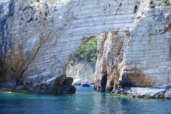 Zakynthos Half Day Tour to the Turtle Island, Cameo & Keri Caves - Marathonisi Turtle Island beach time, snorkeling, and no-toilet reality