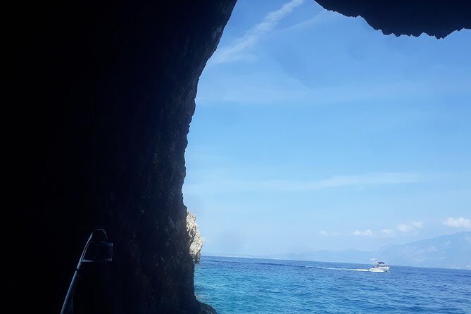Zakynthos Navagio View - Boatrip, Caves & Xigia Beach exploration - The Boat Reality Check: Why your view can change