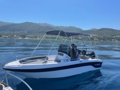 Zakynthos: Self Drive Speedboats to Shipwreck and Blue Caves - What a private boat changes