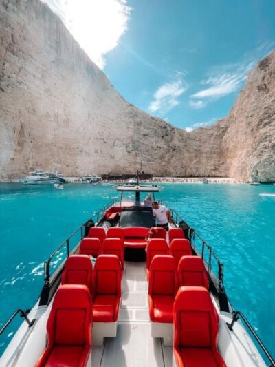 Zakynthos: Shipwreck Bay by fast boat - Small Group - Approaching Shipwreck Beach from the sea