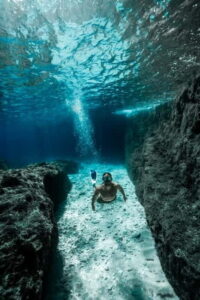 Zakynthos: Shipwreck, Blue Caves and Highlights Tour - Getting picked up near your hotel (and finding the right bus)