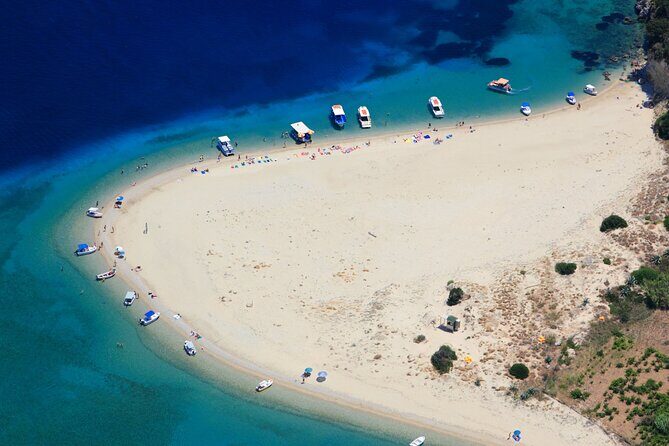 Zakynthos Small Boat Tour to Keri Mizithres and Marathonisi - Lunch included: how the meal fits into your half-day plan