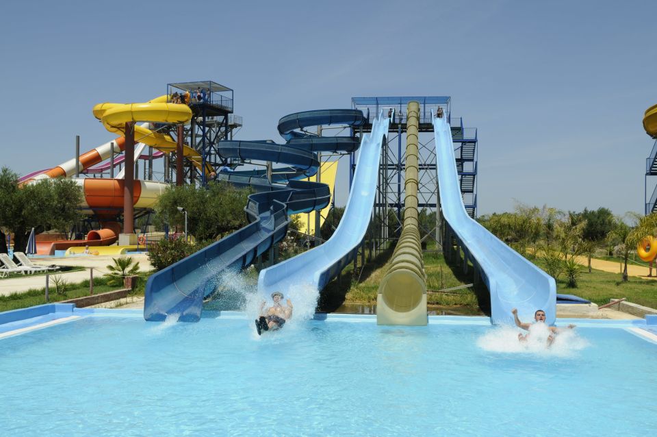 Zakynthos Water Park Entrance Ticket - The big rides: Mat Racer, Black Hole, and Boomer Bowl