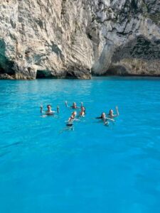 Zante: Half-Day Tour to Navagio, Blue Caves & White Beach - Shipwreck Beach photo stop: how to get the shot without stress