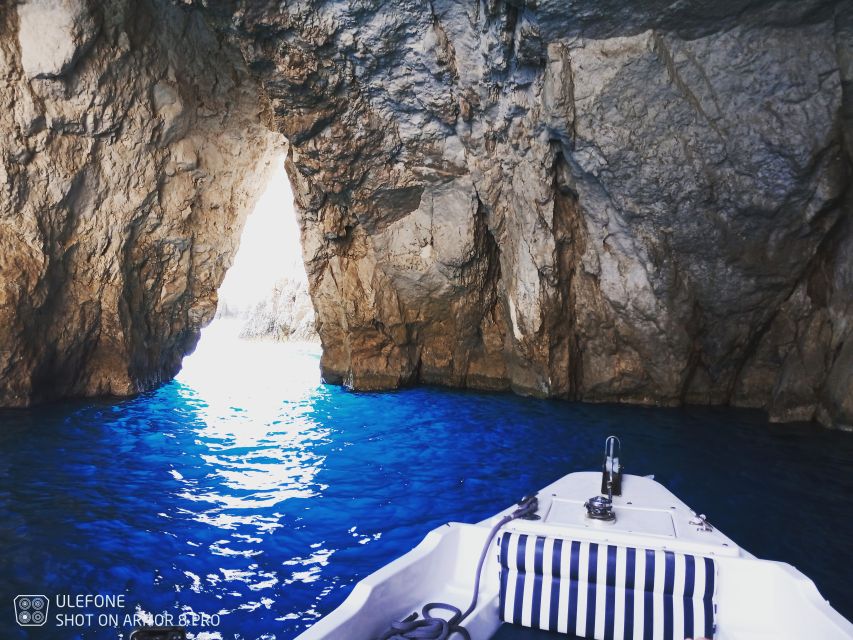 Zante: Private Speedboat Cruise with Navagio Beach Stop - Seeing the Blue Caves up close